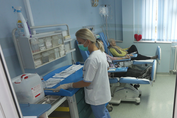 KORONA VIRUS U SRPSKOJ Ove mjere obavezno moraju da sprovode zdravstveni radnici