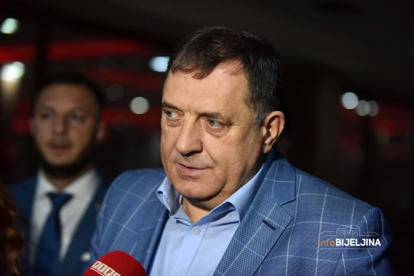 Dodik: Šarović i SDS me ne interesuju, čekam odluku Mićića