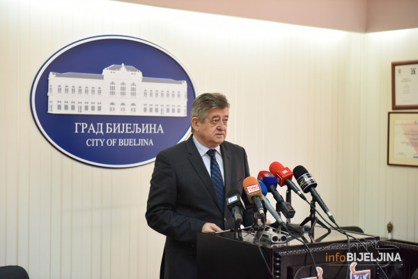 Mićić: Ako samo jedan stanovnik oboli od korona virusa proglašavamo vanredno stanje u gradu