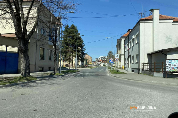 Bijeljinske ulice puste /FOTO/