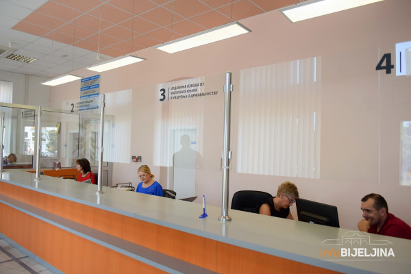 Bijeljina: U Matičnu službu sa zakazanim terminom