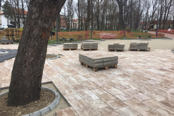 Pri kraju uređenje gradskog parka u Bijeljini