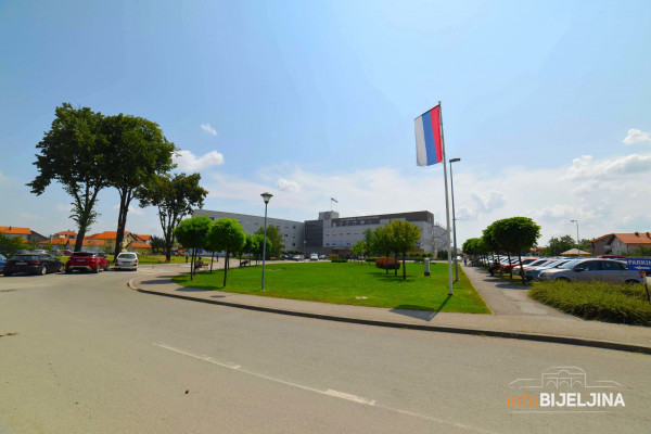 Prva beba rođena u izolaciji i porodilja negativni na virus korona