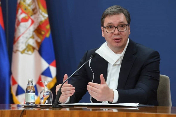 Vučić: Srbija šalje Srpskoj respiratore, lijekove i maske