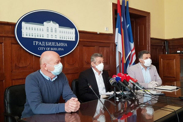Mićić: Testirati više ljudi na virus korona