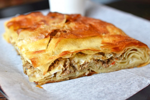 Pekara zbog virusa korona uvela "burekomat"