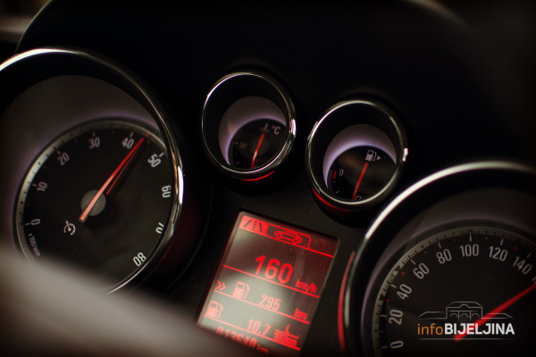 Prekršio ograničenje u vožnji jer je žurio da se testira na koronu