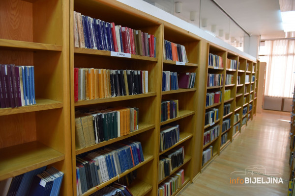 Narodna biblioteka: Ne računaju se dani kašnjena za knjige na pozajmici