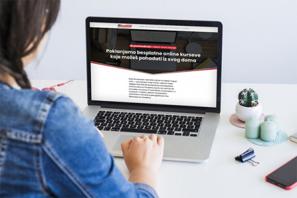 WordPress besplatno uči 10.000 ljudi od kuće, novi besplatan online kurs engleskog jezika