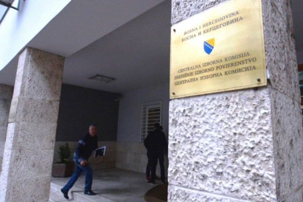CIK traži ovlaštenje da odgodi izbore