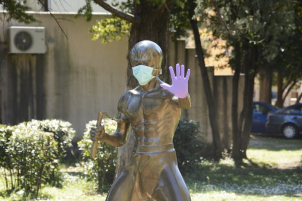 Oglasila se kćerka Brus Lija nakon što je vidjela statuu u Mostaru