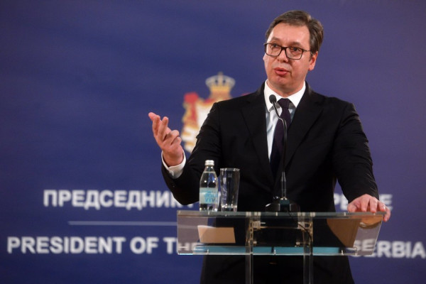 Vučić se nada ukidanju vanrednog stanja do kraja mjeseca