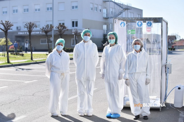 Foto priča: Zabilježili smo trud bijeljinskh ljekara, oni su HEROJI NAŠEG VREMENA /FOTO/