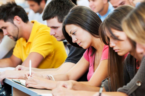 2.000 studenata manje na visokoškolskim ustanovama u Srpskoj