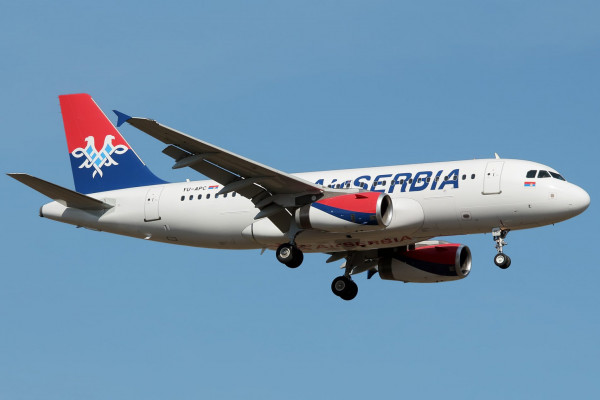 Er Srbija: Na svim letovima obavezna maska i  za putnike i za posadu