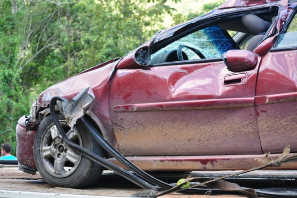 Kako provjeriti da li je auto koji kupujete učestvovao u udesu