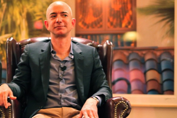 Za koliko najbogatiji čovjek na svijetu zaradi milion dolara?