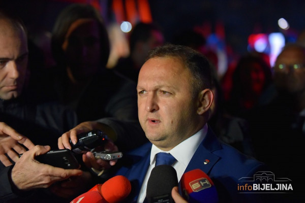 Stojanović: Kandidat za gradonačelnika iz SDS-a ili nestranački