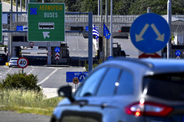 Grčka najavljuje nove mjere za državljane zemalja Balkana