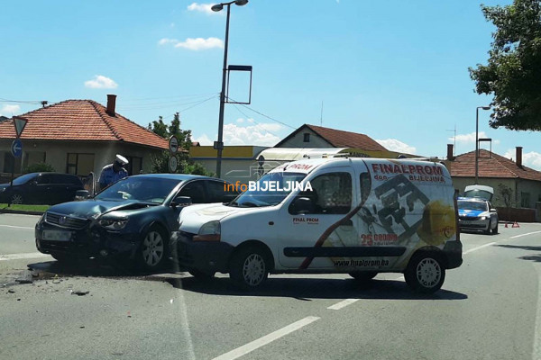 Bijeljina: U nezgodi povrijeđena dva lica /FOTO/