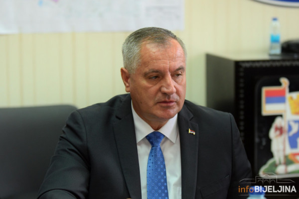 Višković: Raspisan tender za dionicu auto-puta od Vukosavlja do Rače