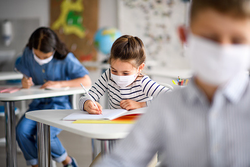 U ŠKOLAMA SITUACIJA POD KONTROLOM Korona virus otkriven kod još 13 učenika u Srpskoj