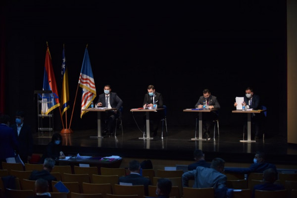Usvojen nacrt budžeta za 2021. godinu, smanjena cijena vode