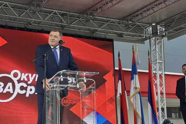 Dodik: SNSD u pobjednički hod kreće čistog obraza i raširenih ruku