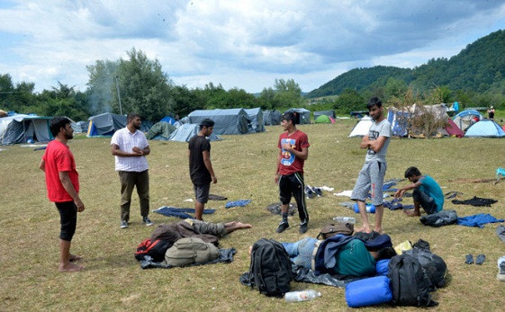 BiH ne može finansijski izdržati smještaj migranata