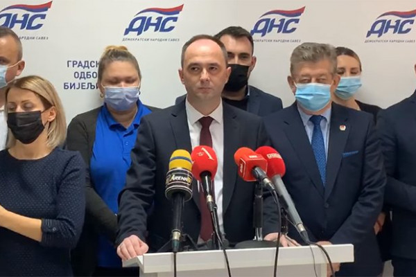 DNS Bijeljina podržao Miću Mićića