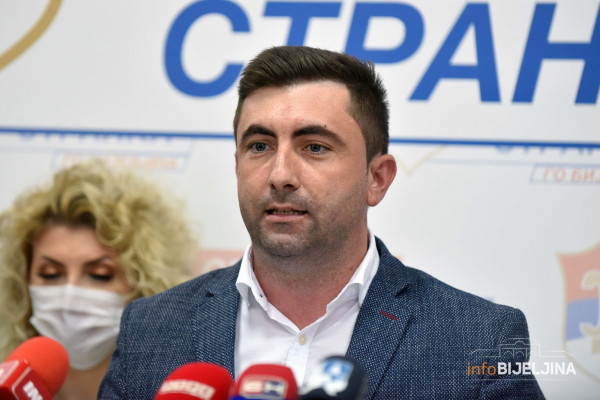 CIK NAKON OBRAĐENE VEĆINE GLASOVA “Petrović osvojio 47,5 odsto, Mićić 40,5”