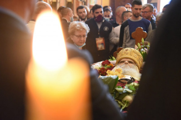 Služen pomen povodom 40 dana od upokojenja mitropolita Amfilohija