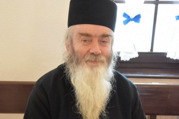 U toku potraga za osumnjičenim za ubistvo monaha