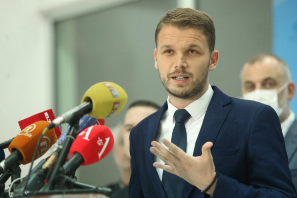 "REFORME SU KLJUČ PROMJENA" Stanivuković daje prednost mladim ljudima