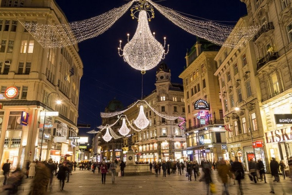Austrija usvojila mjere za božićne praznike