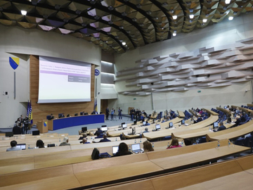 Ko i zašto ponovo gura vruću političku temu na dnevni red u Sarajevu