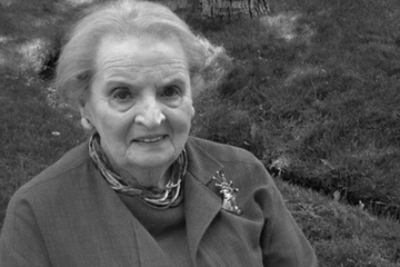 Preminula Medlin Olbrajt