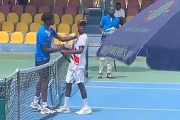 Teniser ošamario protivnika nakon što je izgubio meč