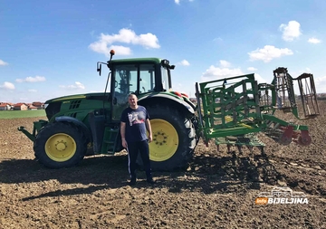 Semberija: Proljećna sjetva na pragu, ratari zabrinuti zbog drastičnih poskupljenja (FOTO)