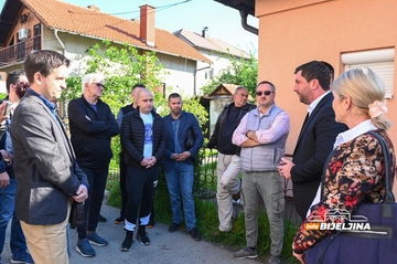 OGORČENI ZBOG PREDLOŽENOG REGULACIONOG PLANA Stanovnici Mjesne zajednice Dašnica 1 održali PROTEST (FOTO)