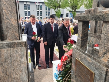 SAVIĆ: ŽRTVA POGINULIH BORACA GOVORI KOLIKO JE VAŽNA REPUBLIKA SRPSKA