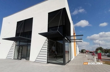 Bijeljina: Neizvjesna sudbina nove autobuske stanice (FOTO)