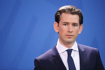 Kurc prvi put nakon povlačenja otkrio da li će se ikada vratiti u politiku