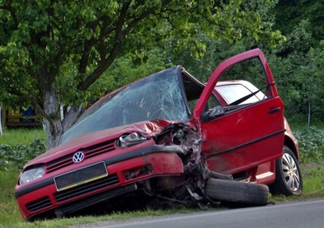 Djevojka povrijeđena u sudaru kod Bijeljine bori se za život
