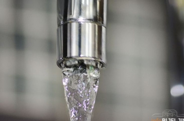 Bijeljina: Iznenadni kvar na vodovodnoj mreži, centar grada BEZ VODE