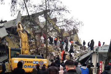U Turskoj tri grada sravnjena sa zemljom: Skoro da nema zgrade da je ostala u komadu (VIDEO)