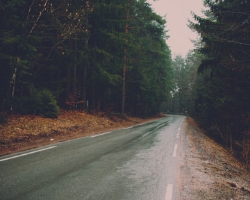 Kolovozi mjestimično vlažni