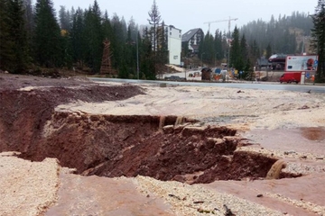 Poplave nanijele milionsku štetu OC Јahorina