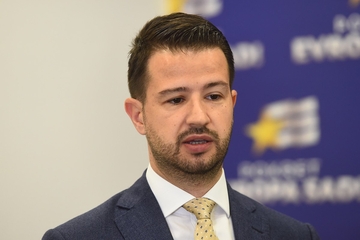 Milatović odbio da koristi Đukanovićev auto od 647.000 evra