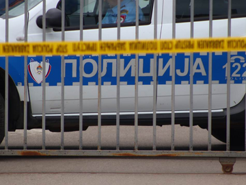 Prijavljeno da su u dvije škole u Banjaluci postavljene bombe